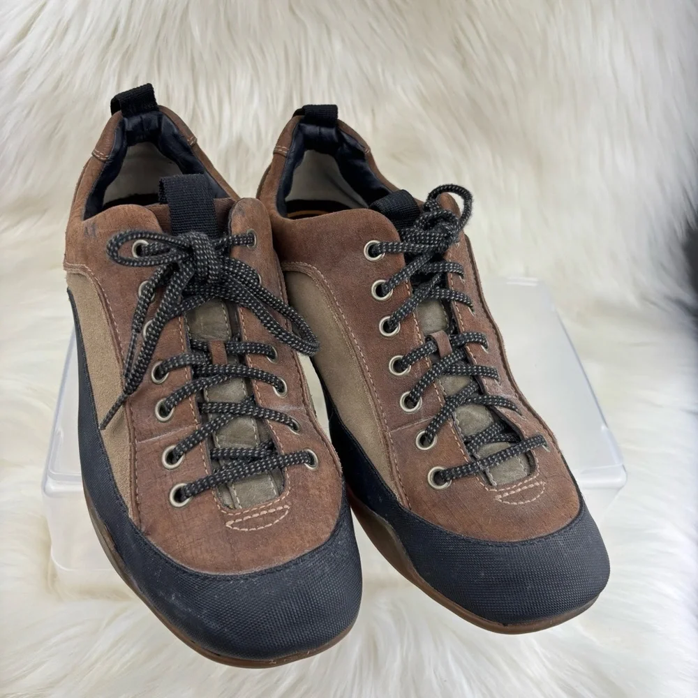Timberland Brown and Black Sneakers with Rugged Design